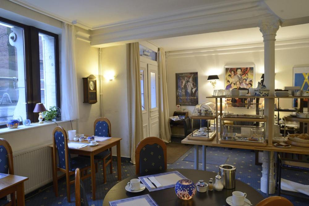 Alpha Hotel Garni Гамбург Экстерьер фото